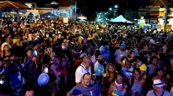 La celebración sirvió de calor para el Carnaval del próximo año.