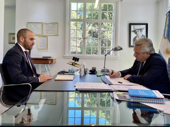 Fernández junto a Guzmán