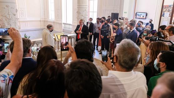 Alberto junto a los periodistas en Casa Rosada