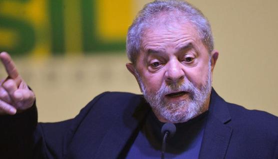 Lula trata de estúpido y mediocre a Bolsonaro