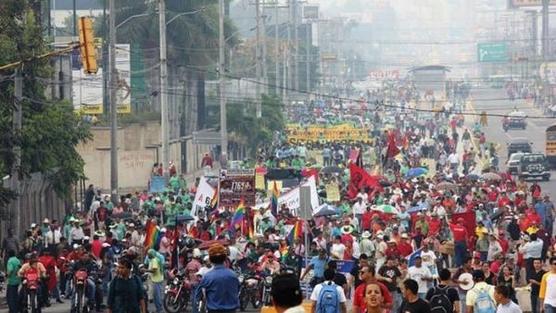 En la mayoría de los países de América Latina, los trabajadores y obreros se movilizaron