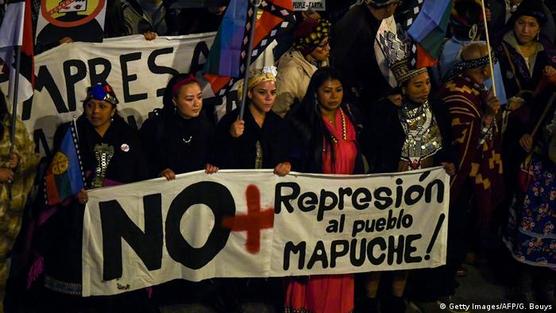 El pueblo mapuche en Chile lleva muchos años exigiendo la restitución de su tierra, un conflicto que ningún gobierno ha logrado 