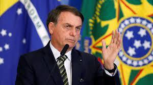 Bolsonaro dice tener valores