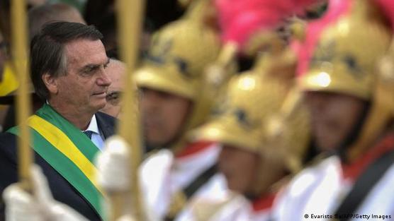 Bolsonaro agresivo con las encuestadoras
