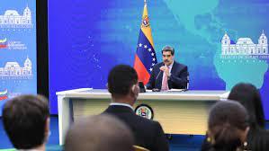 Maduro, habla durante una rueda de prensa desde el Palacio Miraflores, (EFE)