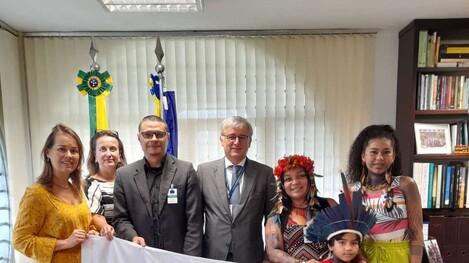 La delegación amazónica con el embajador de la UE en Brasil.