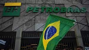 Bandera y logo de Petrobras