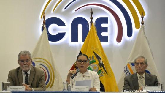 La presidenta del Consejo Nacional Electoral de Ecuador, Diana Atamaint.