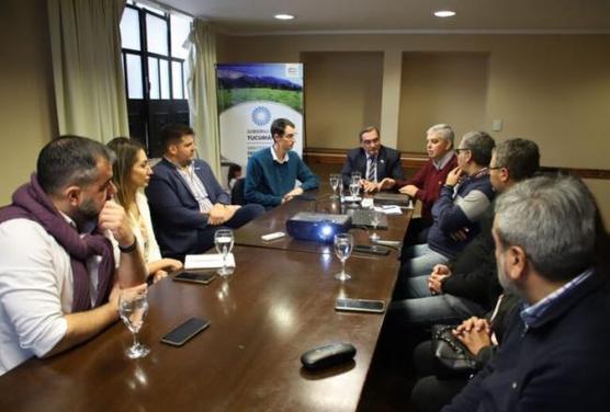 Reunión con empresas 