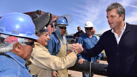 Massa con trabajadores 