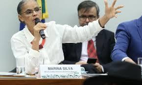 Marina Silva expone durante el encuentro