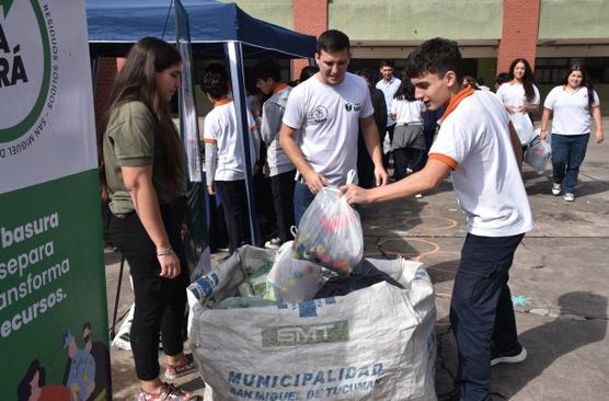  Se entregarán semillas y plantines a cambio de material reciclable.