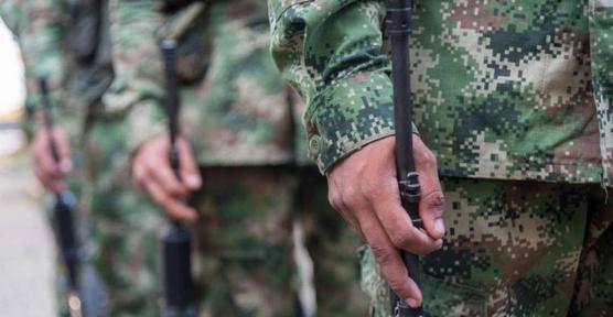 Destituyeron al jefe del Ejército