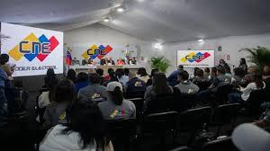 Observadores internacionales recibieron información en CNE