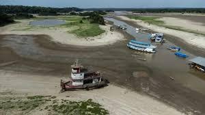 El agua del Amazonas descendió el mes pasado a su nivel más bajo jamás registrado. Foto EFE