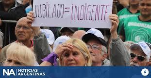 Los jubilados y pensionados pierden la batalla frente a la inflación.