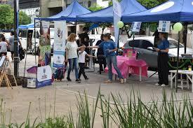 En la Plaza san Martín se hizo una campaña para sensibilizar y educar acerca de la disfemia, conocida como tartamudez.